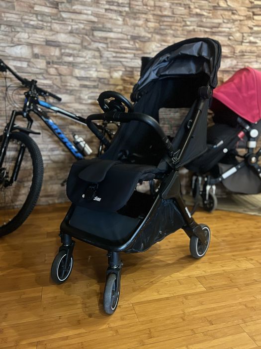 СРОЧНО продам! клевая коляска Easywalker jackey