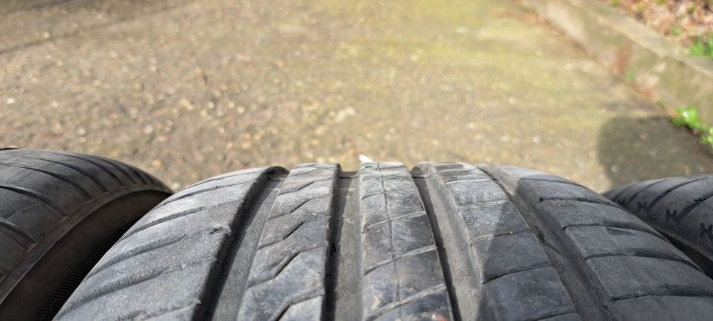 Летни Гуми Firestone 235 45 17 97у dot 22