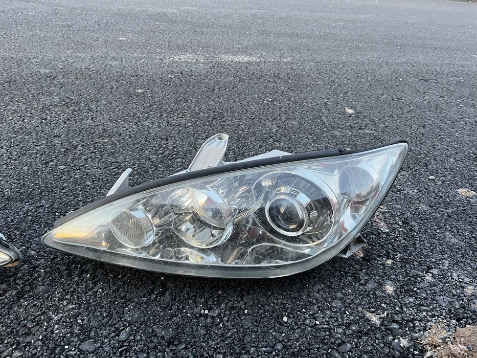 Фара на камри 35 които