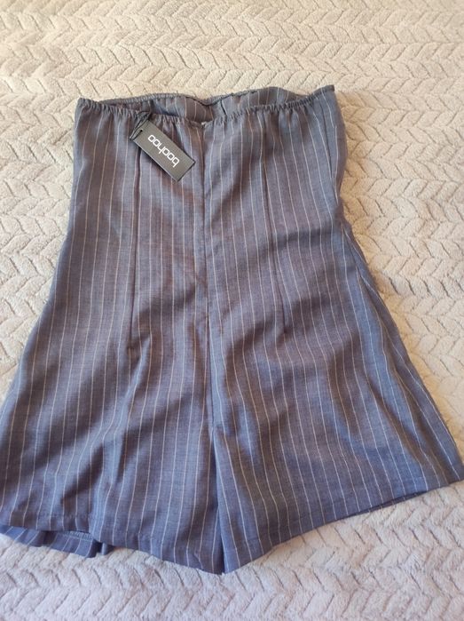 Прекрасен гащеризон Boohoo