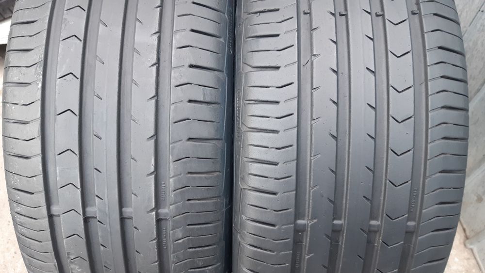 2 anvelope 225/55r17 vară marca Continental an 2022 preț 230 lei bucata
