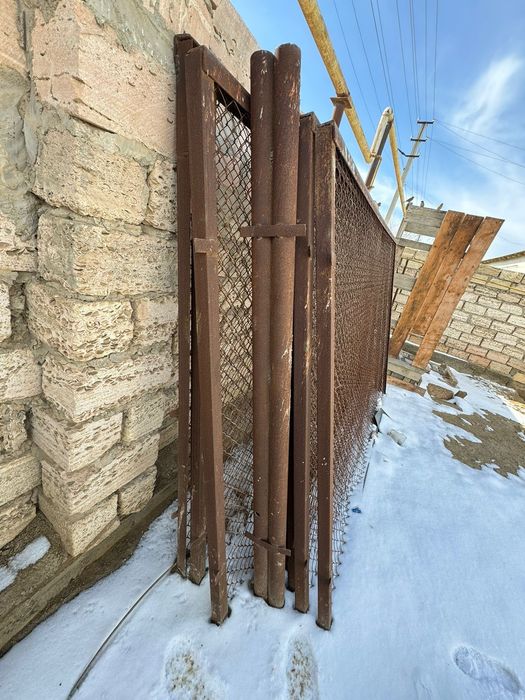 Железный  решотки