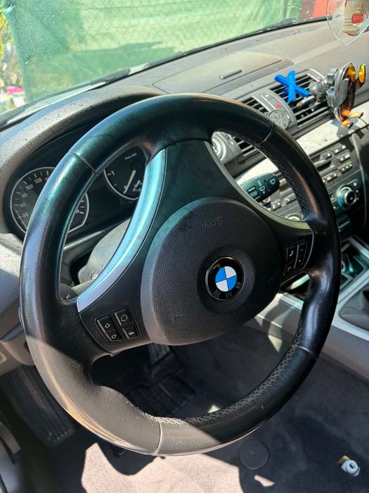 Автомобил BMW 118d