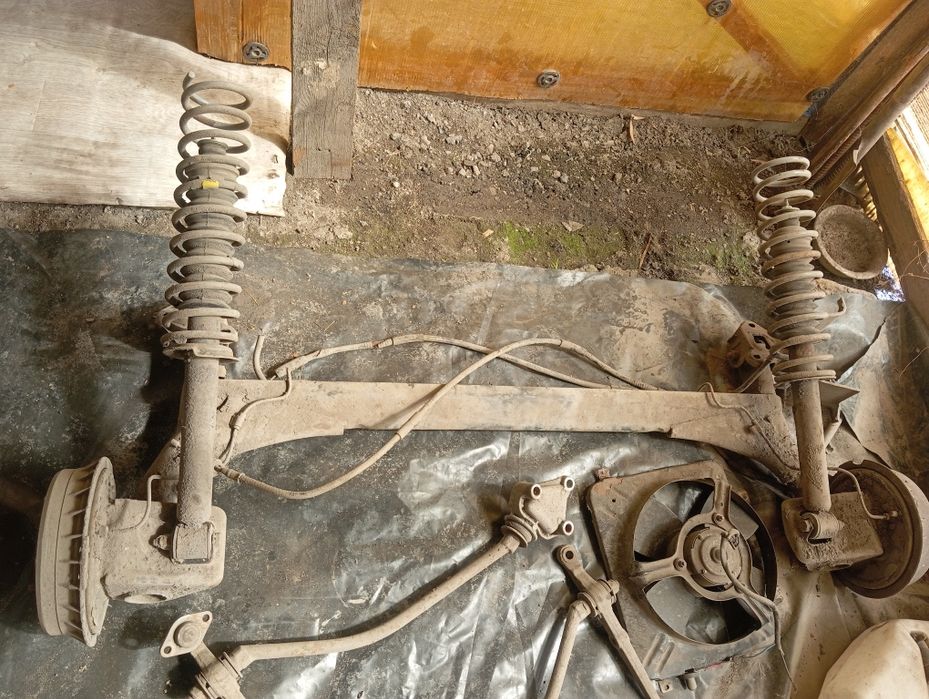 Продам запчасти ВАЗ 2115