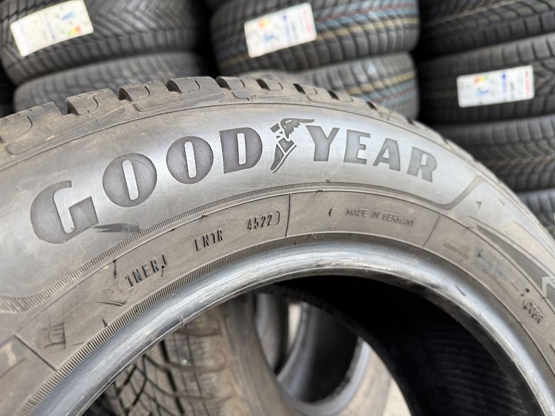 235/60/17 GOODYEAR 4бр