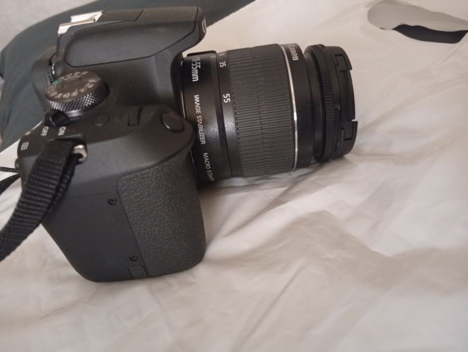 Фотоаппарат Canon