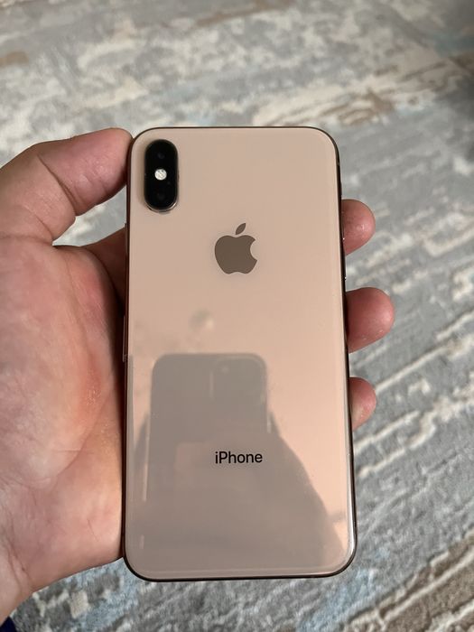 iphone xs 64/4.