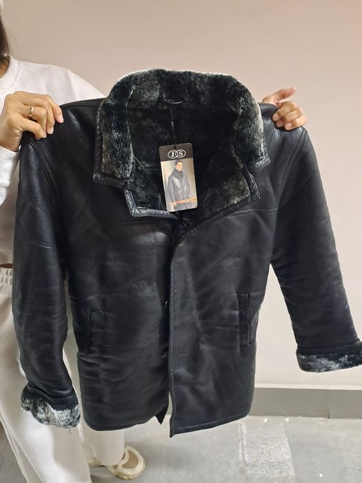 Продам новые дубленки