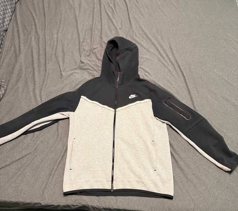 nike tech