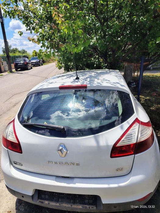 Dezmembrez renault megane 3 / 1.5 diesel