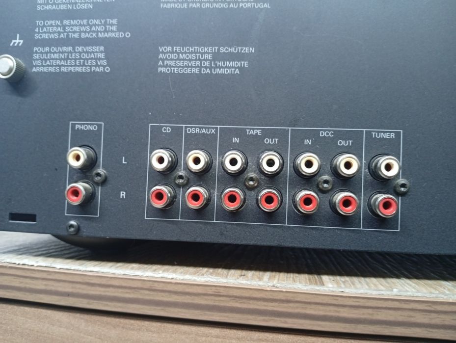 Усилвател Grundig FineArts V-1