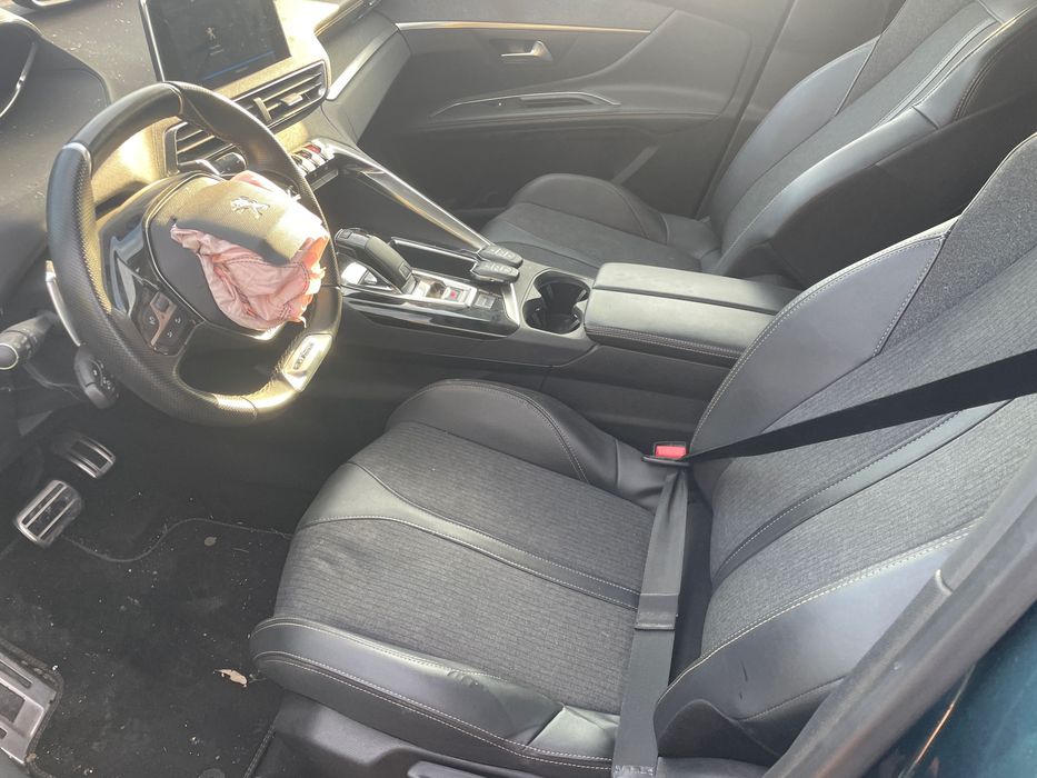 Peugeot 5008, 1.6 PureTech 180, двигател 5GF, automatic, 181 кс., 2021