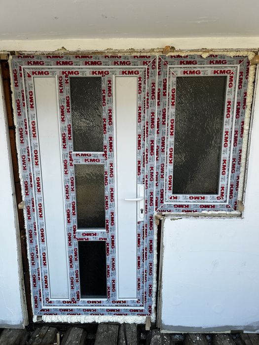 Tâmplărie PVC | Ferestre și Uși PVC | Plase Insecte | Rulouri și Jaluzele