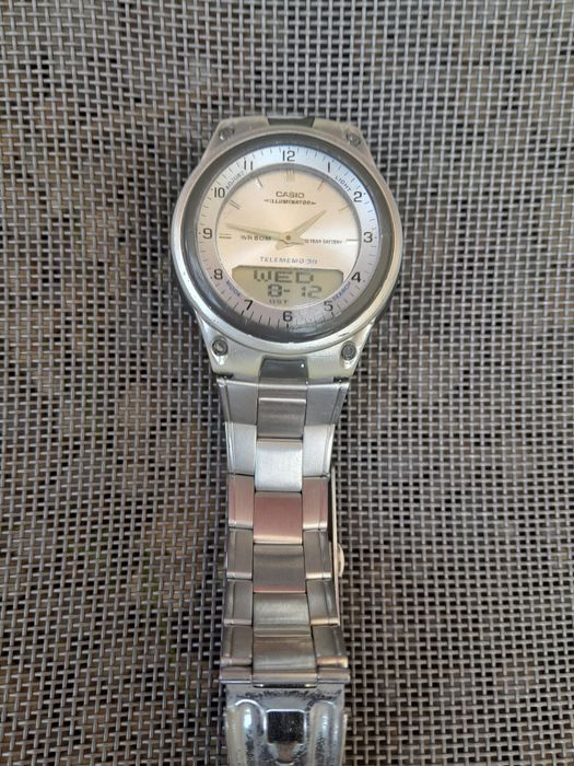 Vând ceas bărbătesc casio