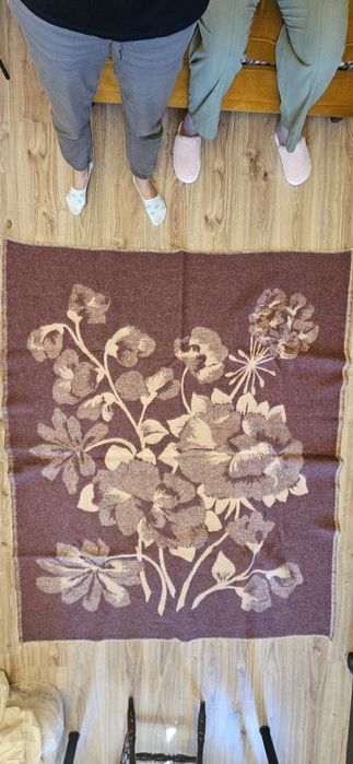 Ново двулицево вълнено одеало 190/160