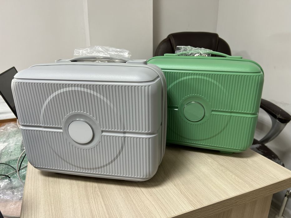 Дорожные сумки, кейсы