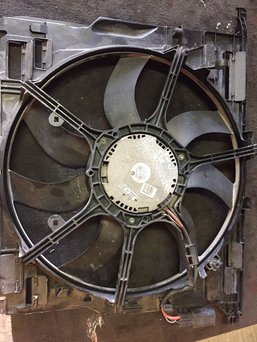 Electroventilator BMW 530d GT F07 pret 1500 lei
