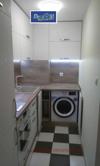 Продава се Едностаен апартамент в Велико Търново, Бузлуджа - 35 кв.м за 1181 €/кв.м - Снимка #2