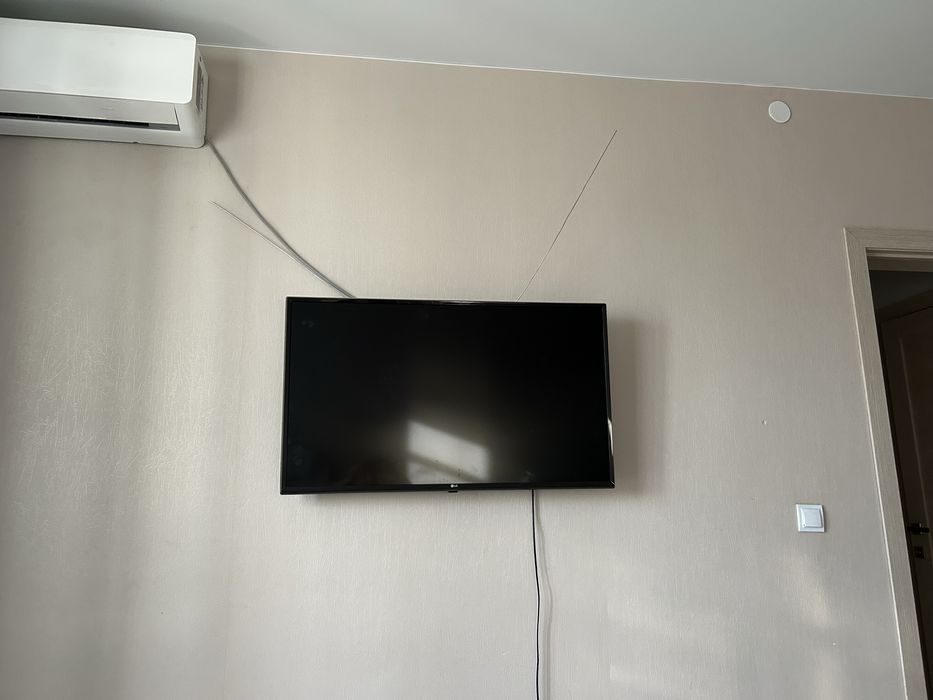 Продам телевизор на запчасти