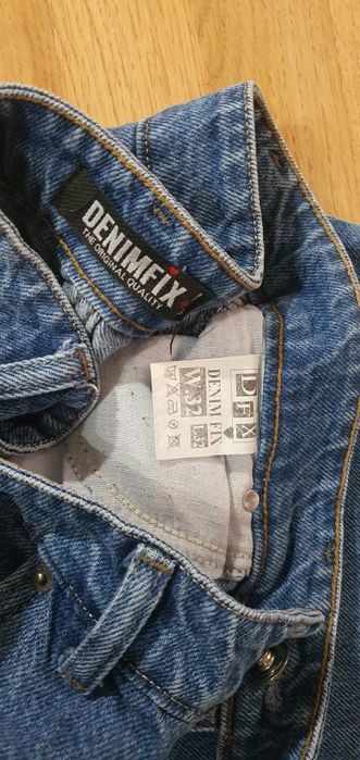 Джинсы женские размеры М, L