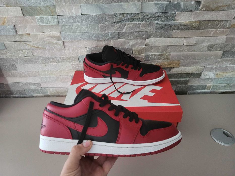 Adidasi Jordan 1 Low Reverse Bred