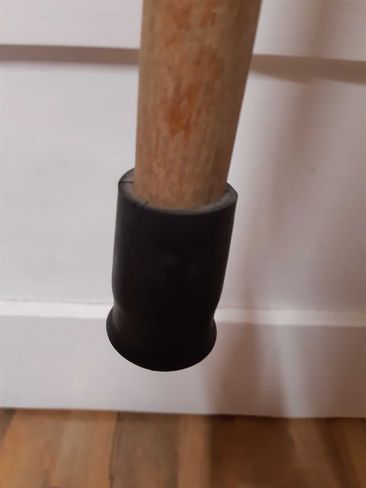 Bastoane medicale din lemn D.B Stockfracht si unul cu craniu metalic