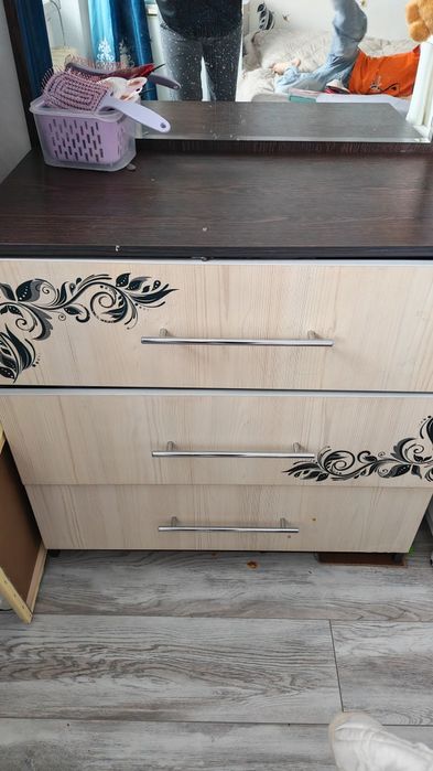 Продам Шкаф камод