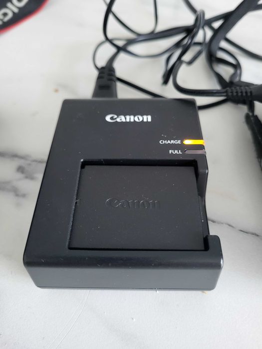 Фотооппарат и видеокамера