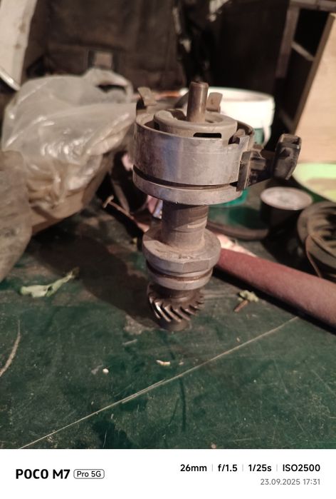 Продам трамблёр 2.0 двигатель Фольксваген гольф 3