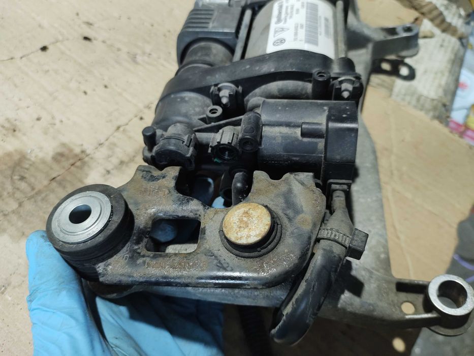 Компресор Въздушно Окачване Porsche Cayenne 3.0D 92A/2012г