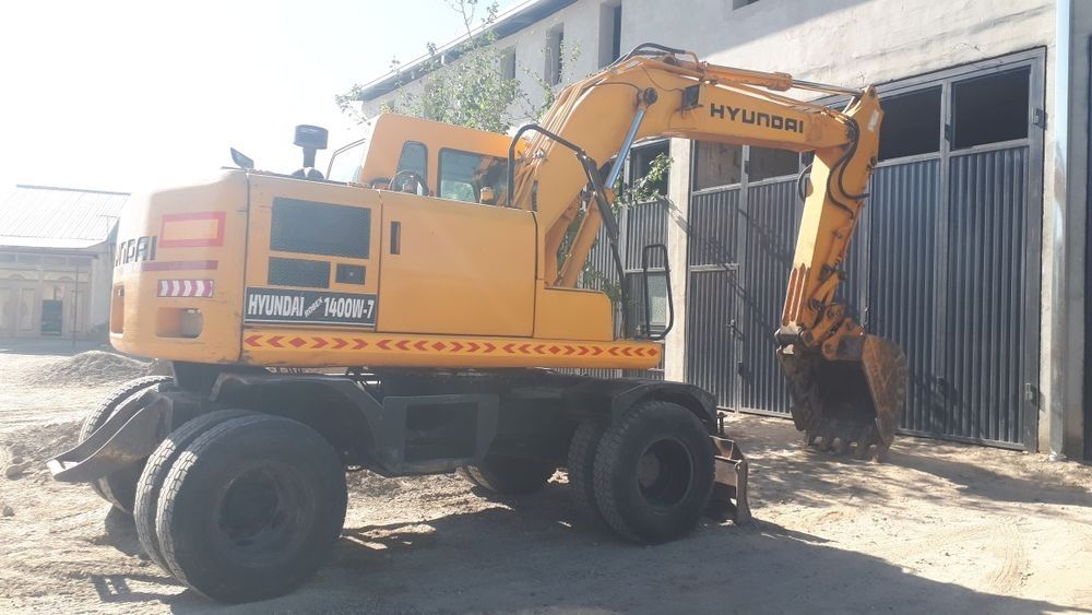 хундай R 1400w-7 экскаватор  сотилади