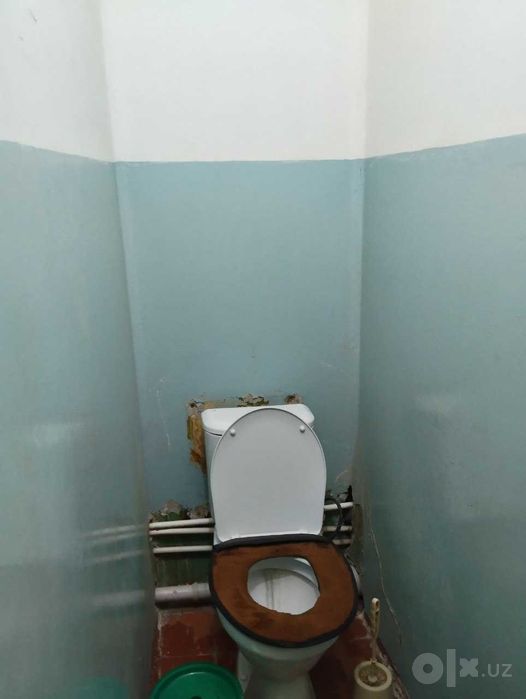 Uy sotiladi 2 xona 3 xona qilingan