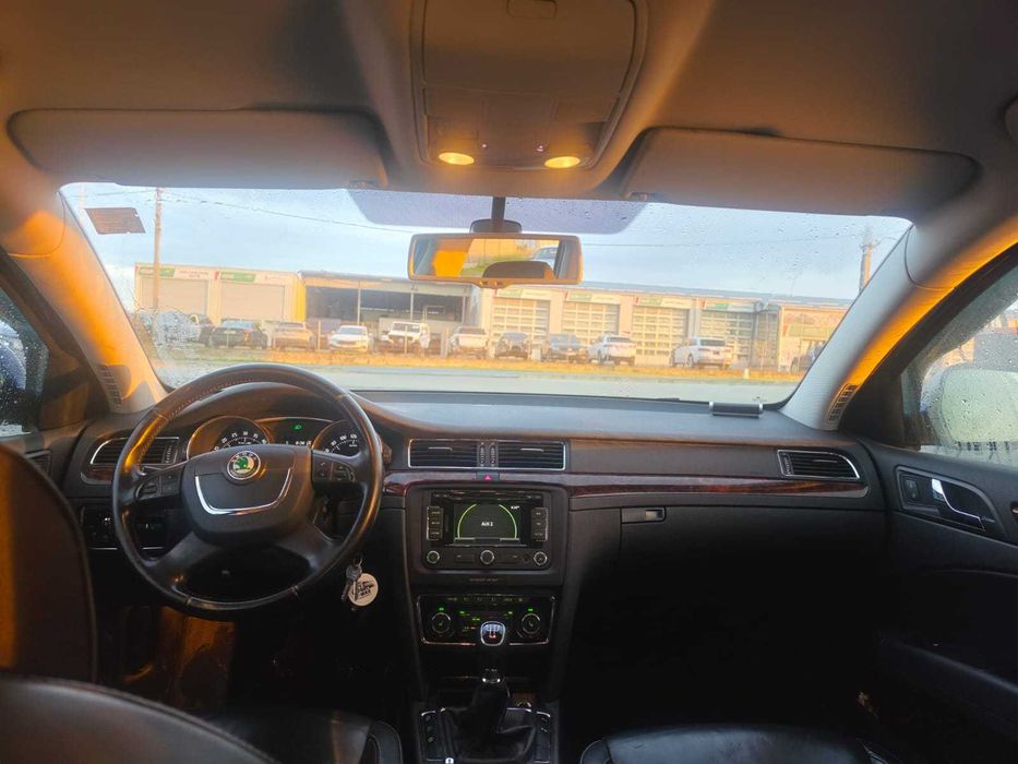Skoda superb 1.6 elegance