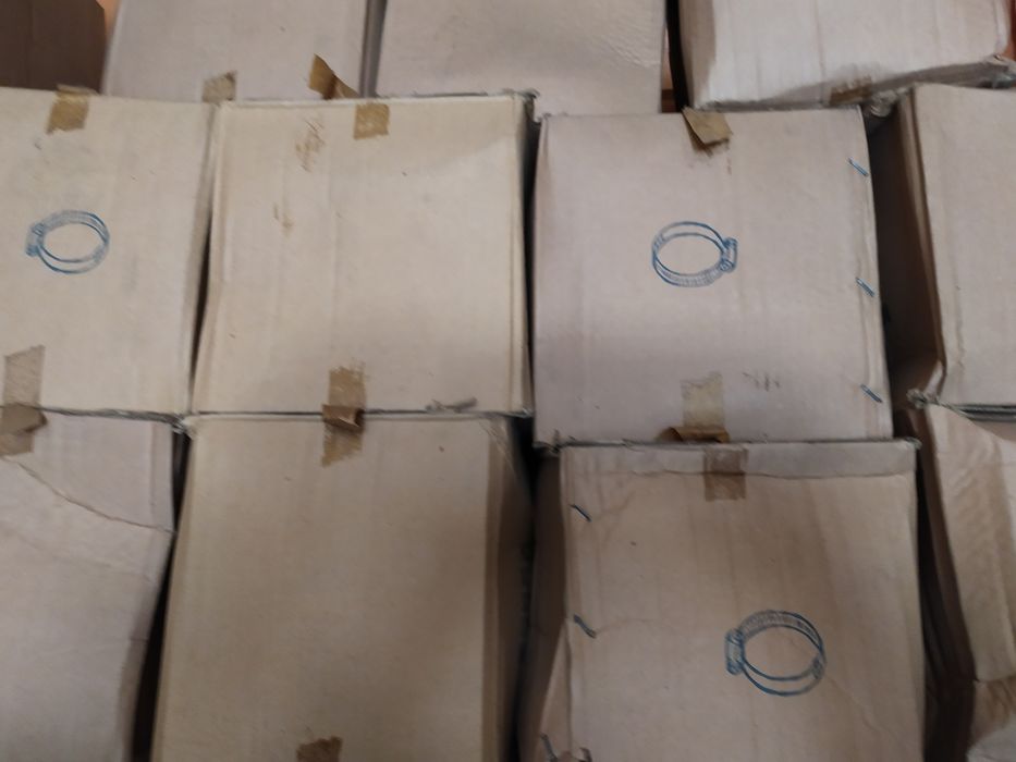 Хомуты металлические