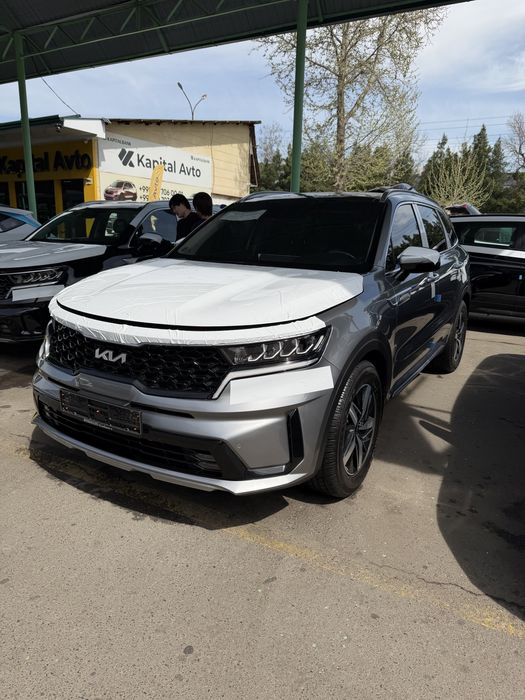 Kia sorento 2023yil 14000km