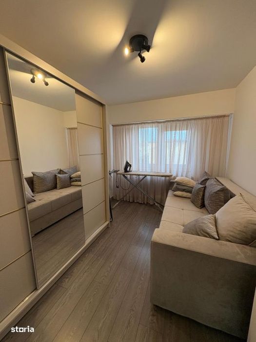 Apartament 3 camere, 53 mp, zona Central