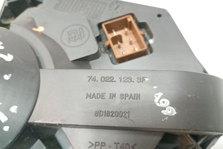 Ventilator  aeroterma 740221233F Volkswagen VW Passat B5 seria