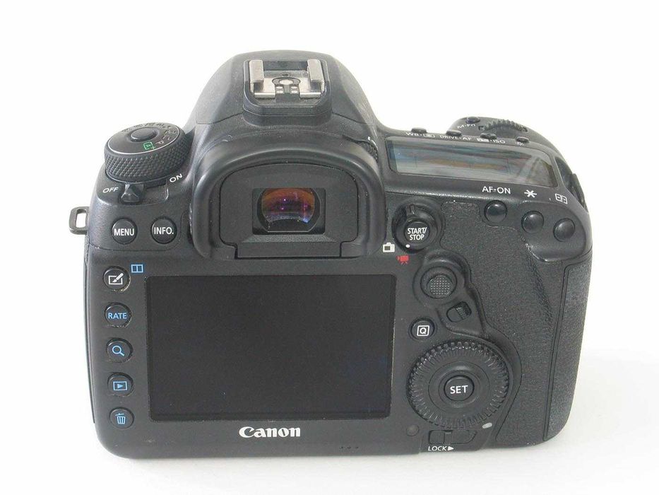 Camera foto Canon 5D Mark IV, curea, baterie