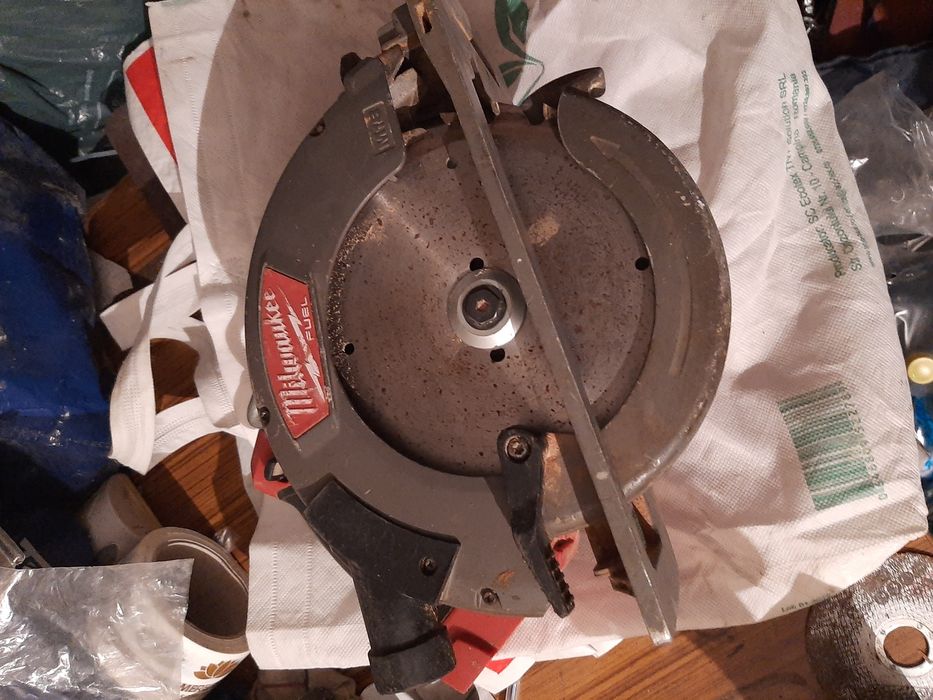 Milwaukee circula fcs66 cu panza