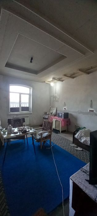 3-х уровневый  дом 1 км от Сельхоз института