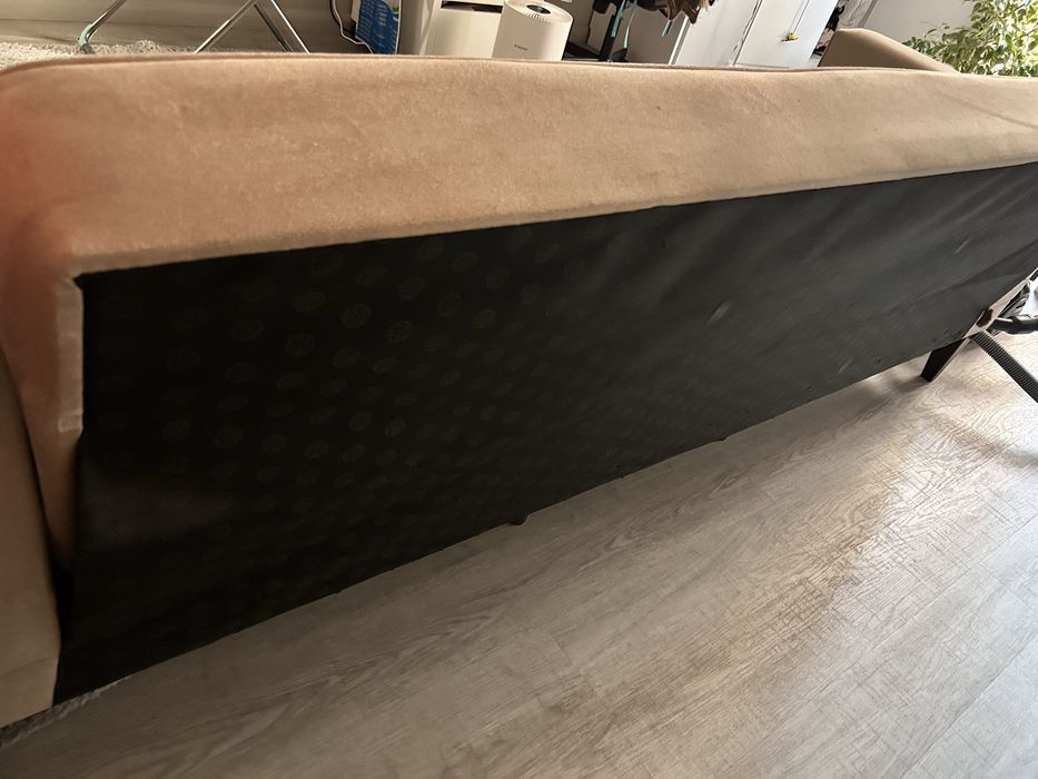 Современный диван турецкого бренда  Divandev