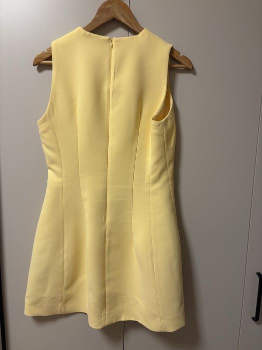 Къса рокля ZARA.