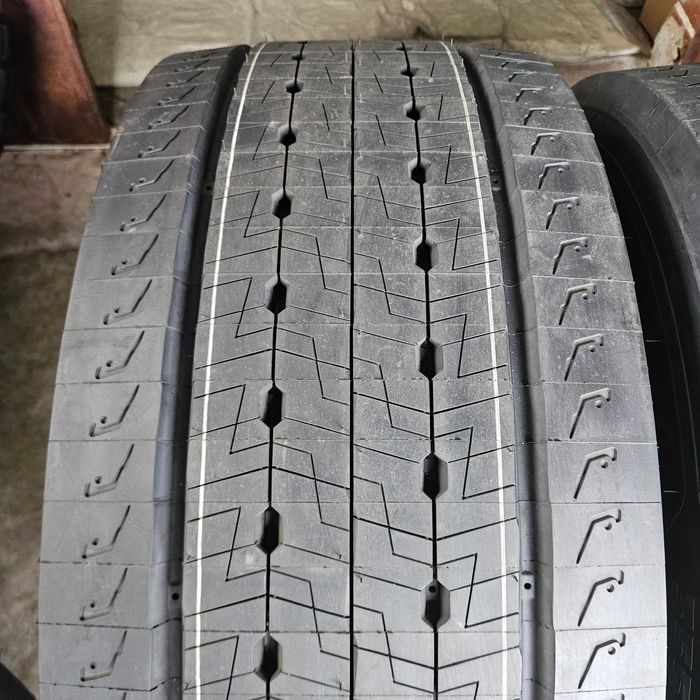 2 Нови гуми 355/50R22.5 Michelin X Multi Z 156K DOT2725 made in Spain