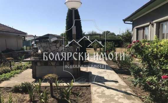 Продава се Къща в с. Ресен, Област Велико Търново - 170 кв.м за 571 €/кв.м - Снимка #1