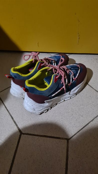 Мъжки обувки маратонки 45 номер