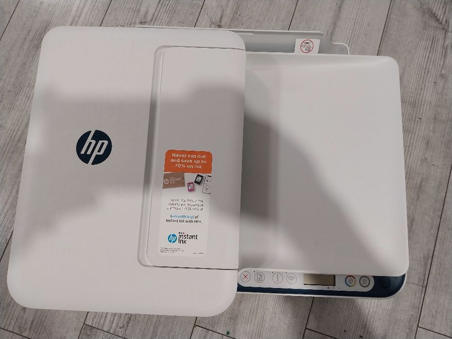 Vând imprimanta HP DeskJet 4130e