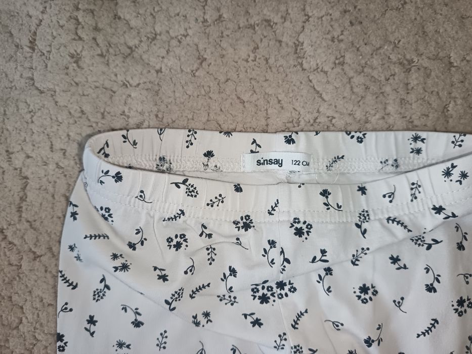 Дънки H&M момиче