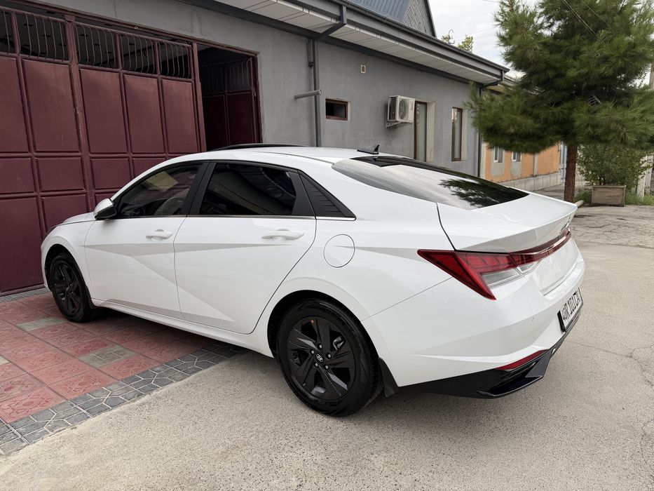 Хюндай Элантра 1.6