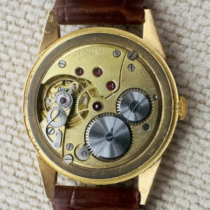 Часовник Zenith - 18K solid gold, circa 1944