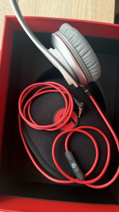 Нови Оригинални Слушалки Beats бели Бийтс